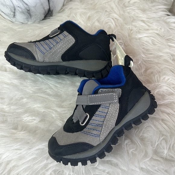 Gap Gray/Blue/Black Slip on Toddler Boys Sneakers Size 9 - Picture 4 of 14